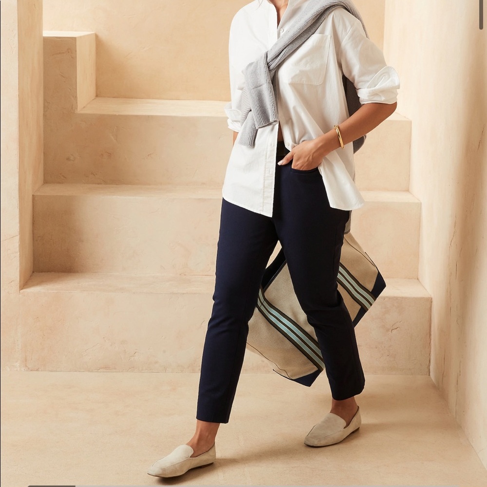 Banana Republic Sloan Pants in Navy | size 2